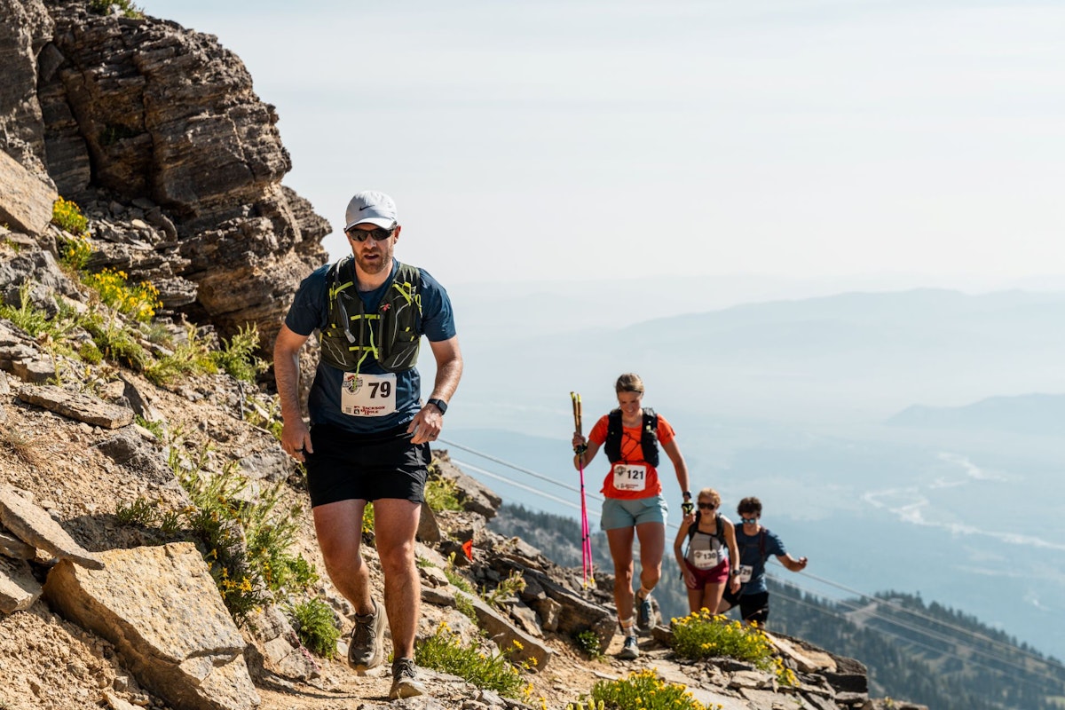 Runners at Rendezvous Hill Climb