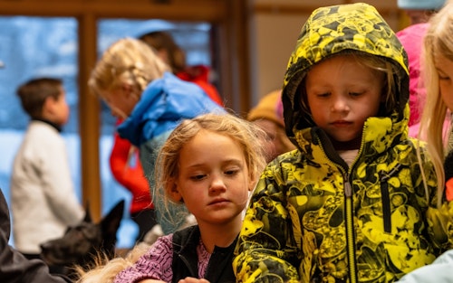 Kids Market; Kids on Snow