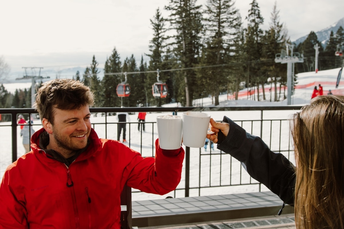 solitude station coffee lounging