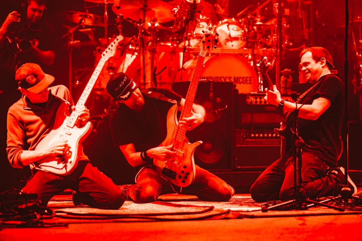 Umphrey's McGee jamming