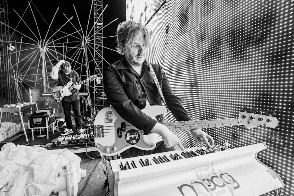 Flaming lips bassist playing keys