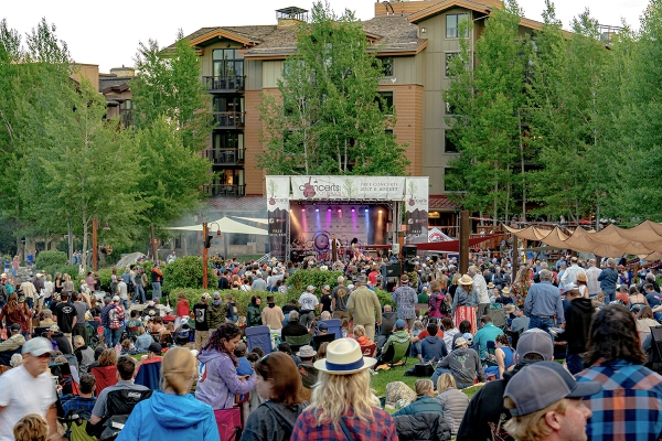Concerts at the commons
