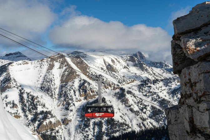 Tram from Crobet's