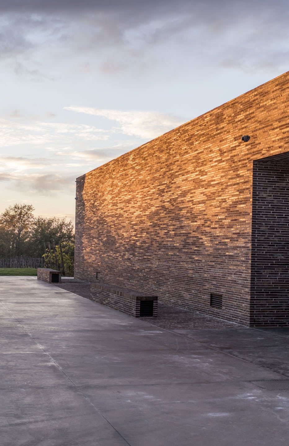 Fabbrica Winery sunset sculpture Ugo Rondinone Fabbrica winery at sunset with the sculpture by Ugo Rondinone