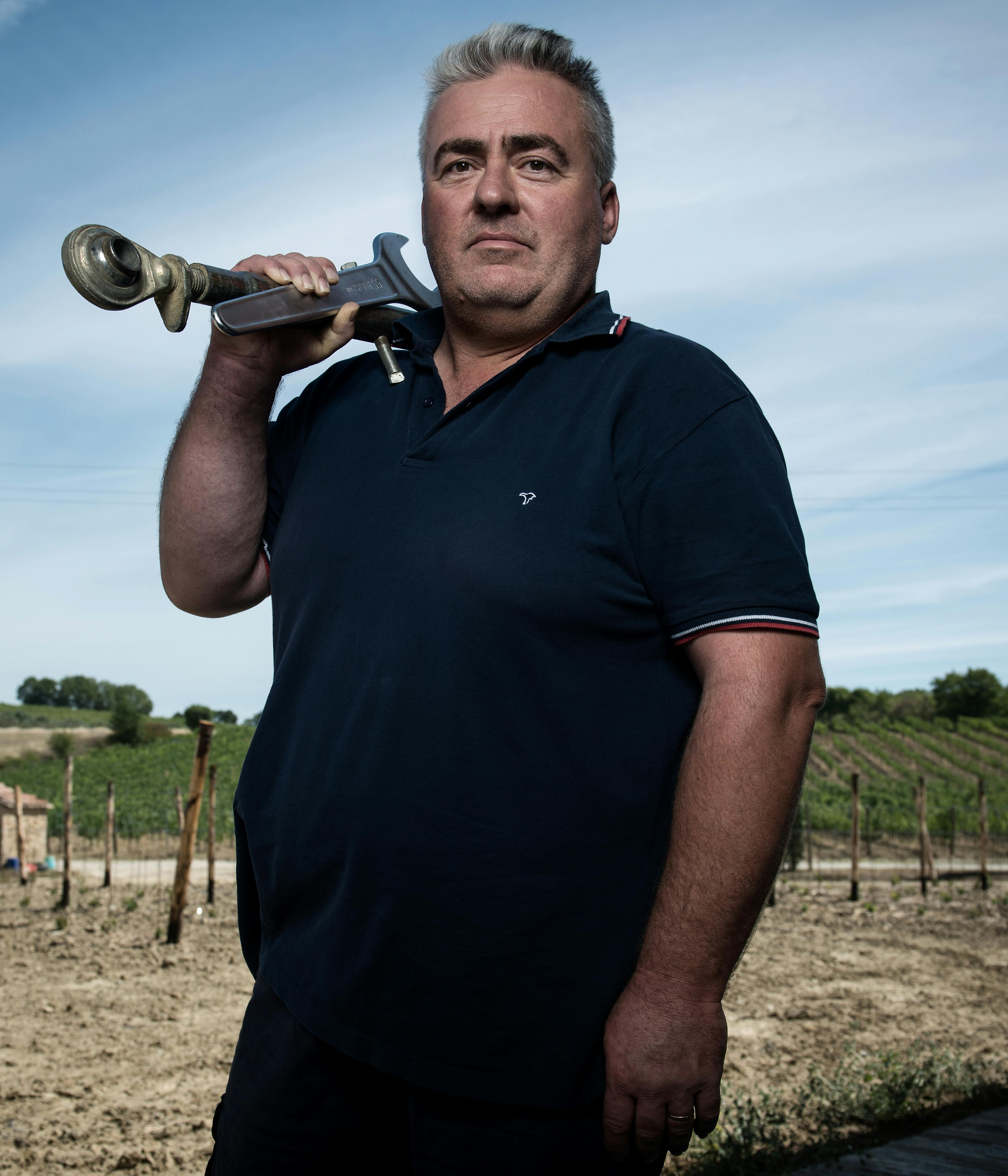 IL TEAM_GianLuca Lorenzetti_Vineyard Manager Ritratto di di Fabbrica Pienza, GianLuca Lorenzetti