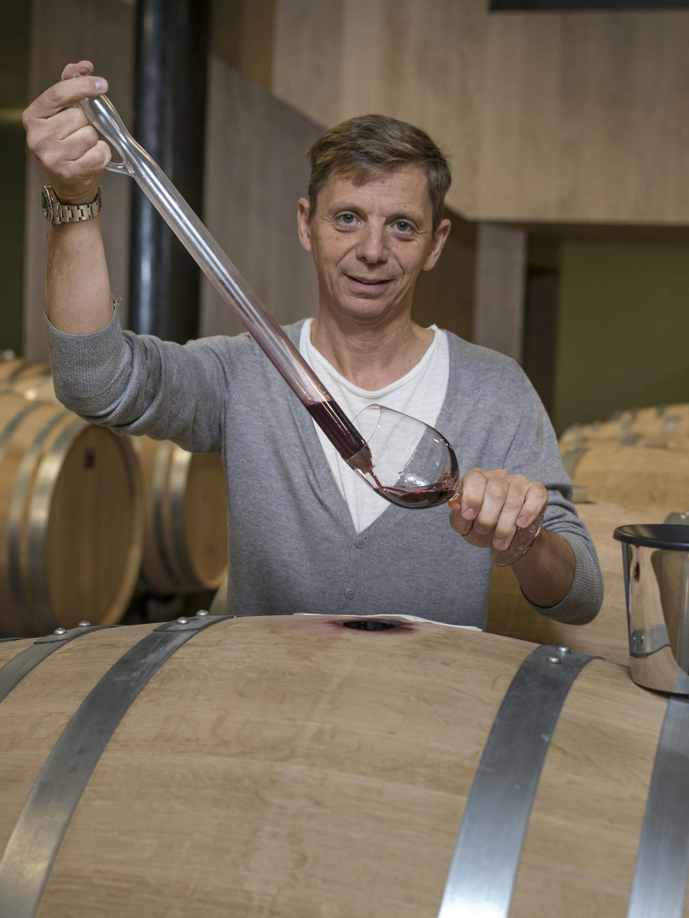 IL TEAM_Michele Corsi-Manager Portrait of Fabbrica Pienza responsabile aziendale, Michele Corsi nella barricaia