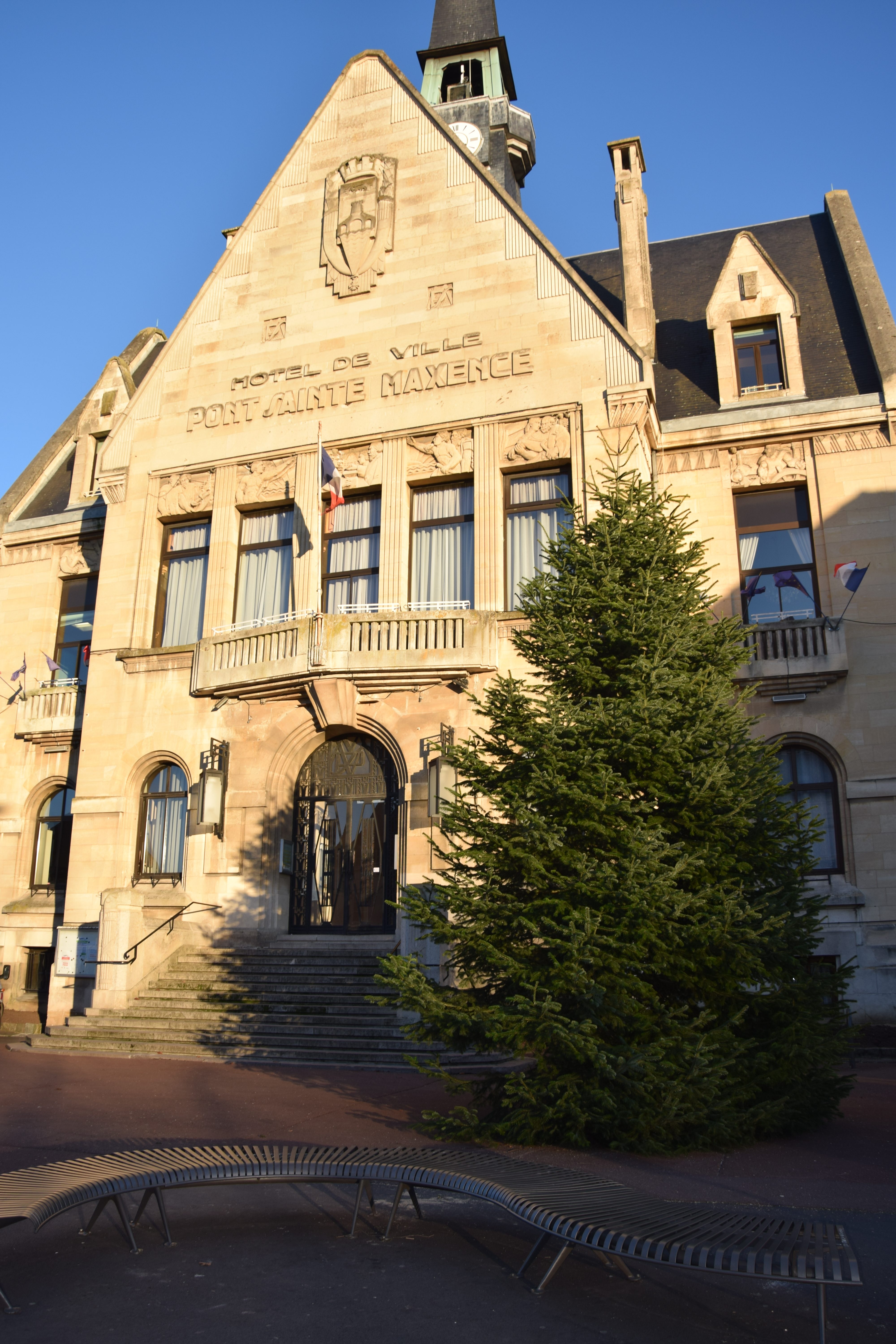 mairie de pont sainte maxence