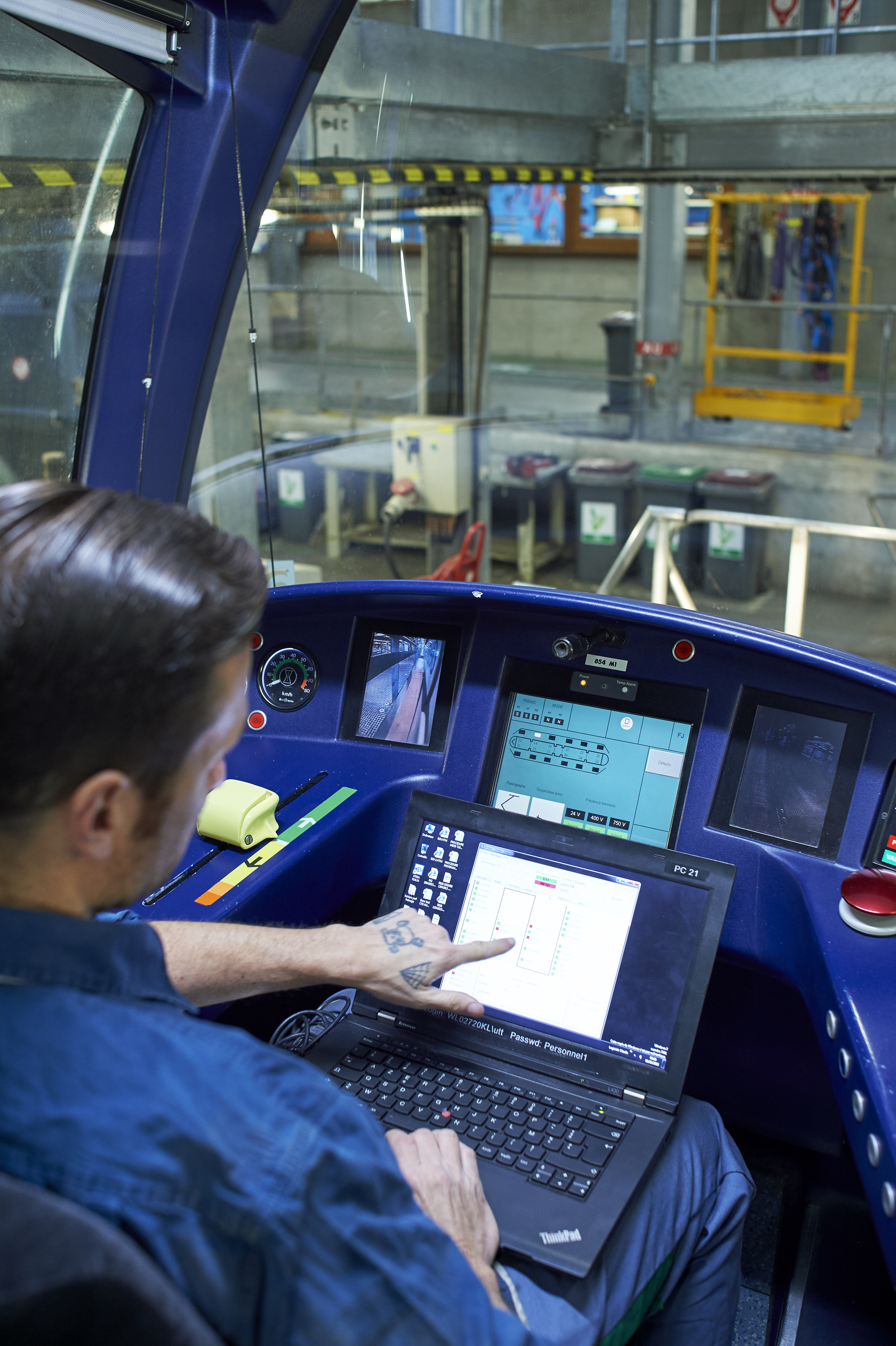 The digitalization of predictive maintenance optimizes and secures the interventions of maintenance technicians, and improves the availability of vehicles.