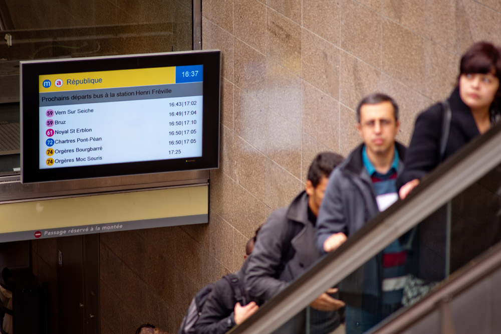 Passagers du métro à Rennes