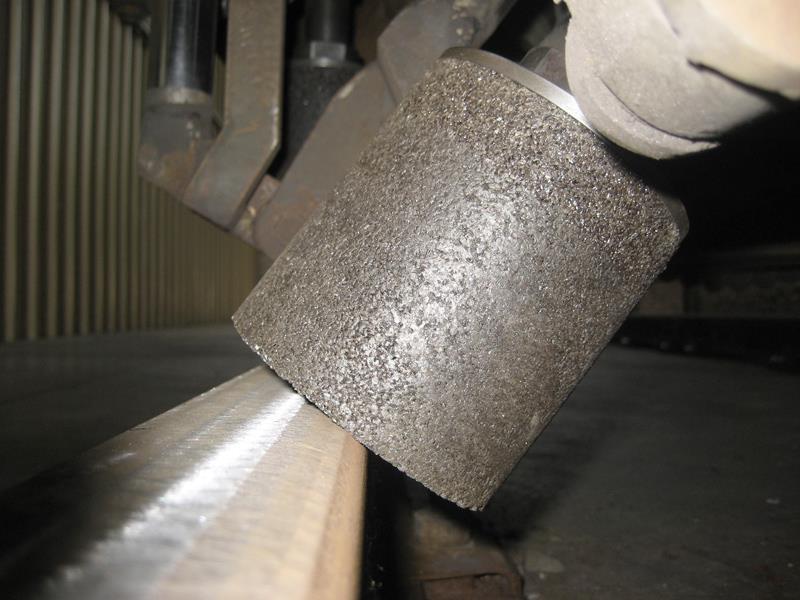 photo de système de meulage de rails