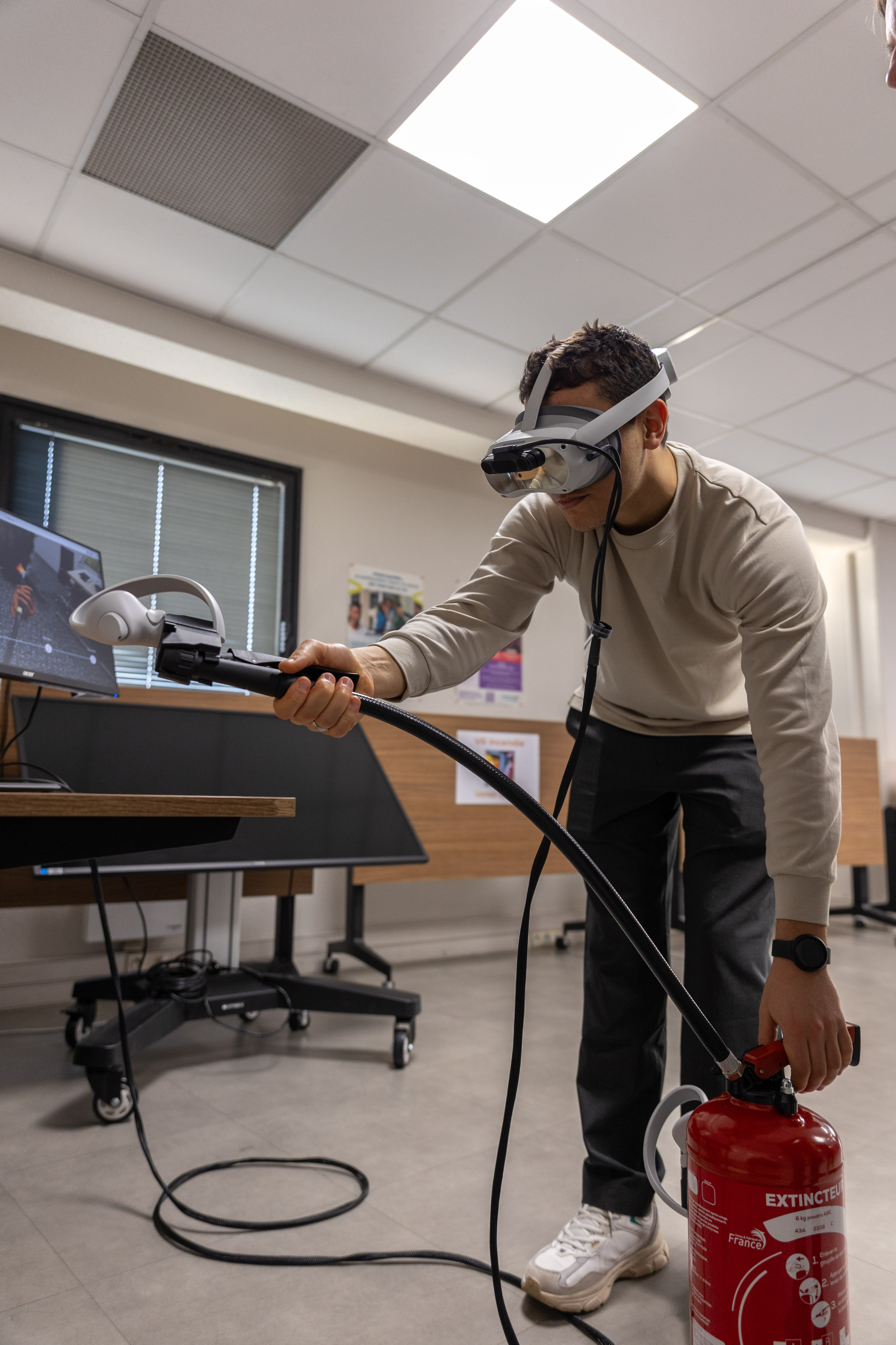 Le Lab a conçu une expérience immersive plaçant les collaborateurs dans des situations d'urgence ultra-réalistes.