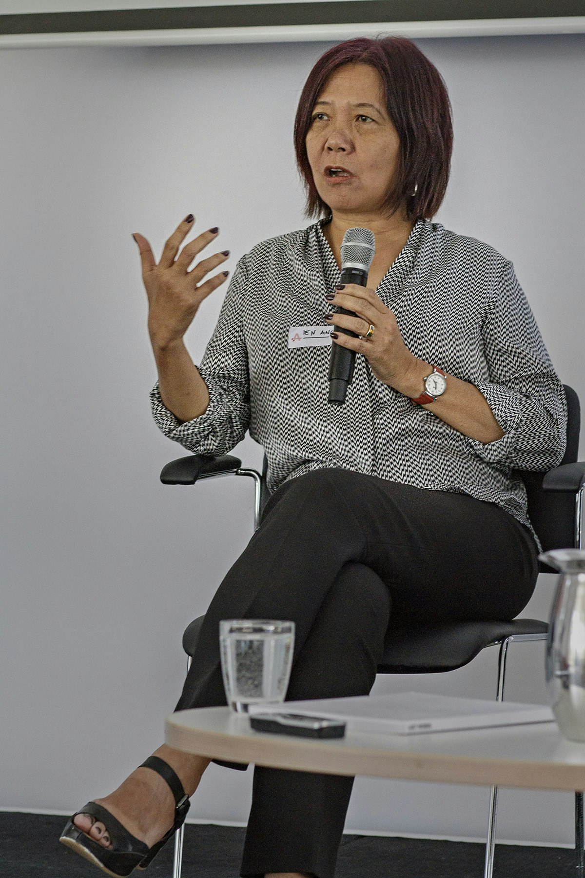 Professor Ien Ang, Twenty Years – 4A Symposium, University of Sydney, 4 November 2016. Image courtesy The Power Institute, University of Sydney, and 4A Centre for Contemporary Asian Art; photo: Matthew Venables.