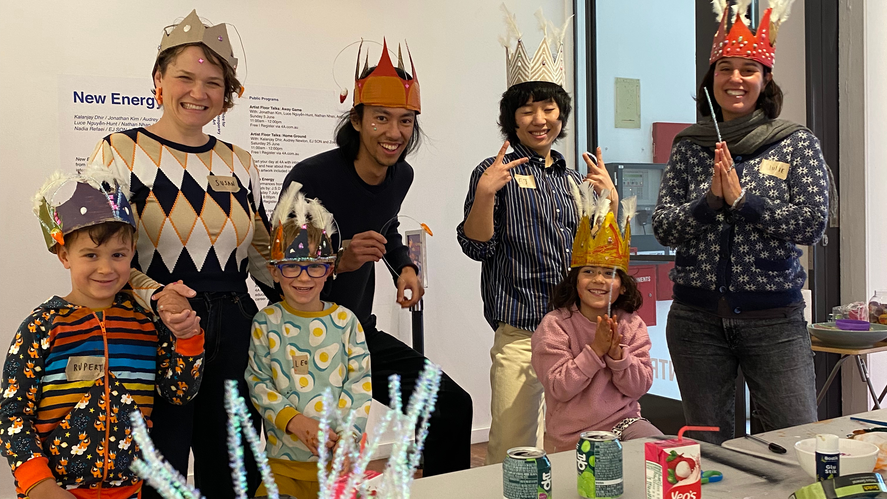 <p>4A Kids Workshop: Energy Crowns with EJ SON</p>