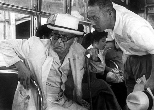 A black and white image still from Akira Kurosawa's I Live in Fear