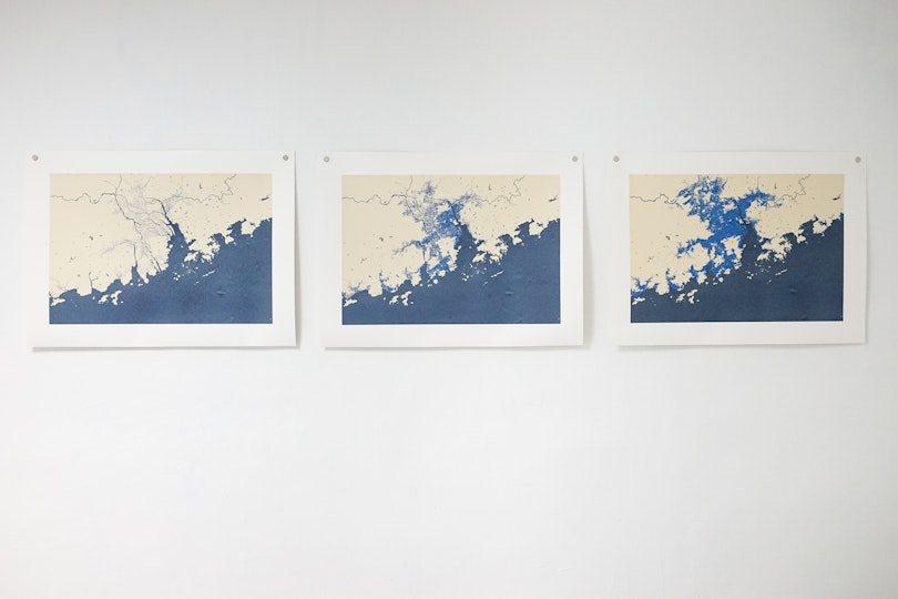Lucas Ihlein, 廣州三角洲 俳句(珠江三角洲洪水地圖 ) Guangzhou Delta Hiaku (Pearl River Delta Flood Maps) (2016), installation view, Observation Society. Courtesy the artist. Commissioned by 4A Centre for Contemporary Asian Art in partnership with Observation Society and supported by the City of Sydney. Image: Trevor Yeung