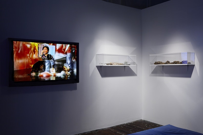 Araya Rasdjarmrearnsook, Treachery of the Moon (2012), single- channel video, eye glasses, mobile phone, dog splints; installation view, 4A Centre for Contemporary Asian Art. Courtesy Araya Rasdjarmrearnsook. Photo: Zan Wimberley