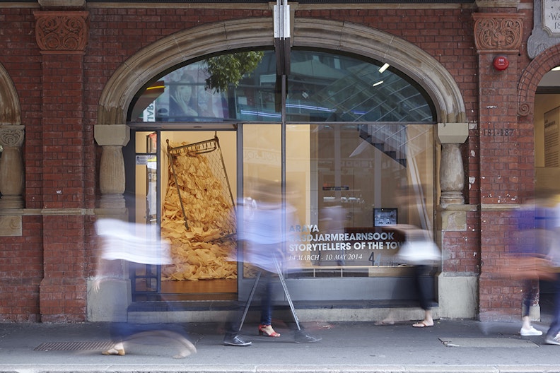 Araya Rasdjarmrearnsook, Storytellers of the Town, exterior exhibition view, 4A Centre for Contemporary Asian Art. Courtesy Araya Rasdjarmrearnsook. Photo: Zan Wimberley