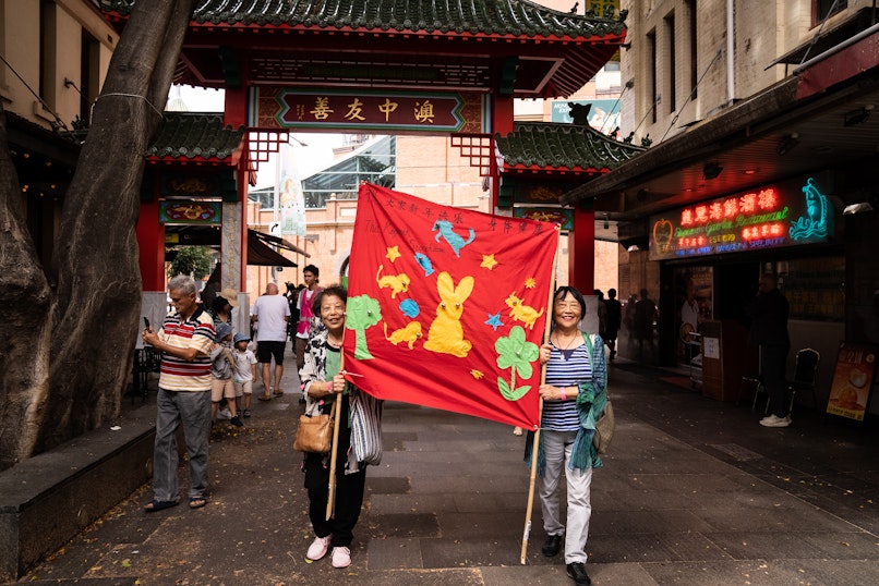 ason Phu, KTSHCSGATENUN Fun Extravaganza New Year Chinatown Parade, 2026. Photograph by Christina Mishell.