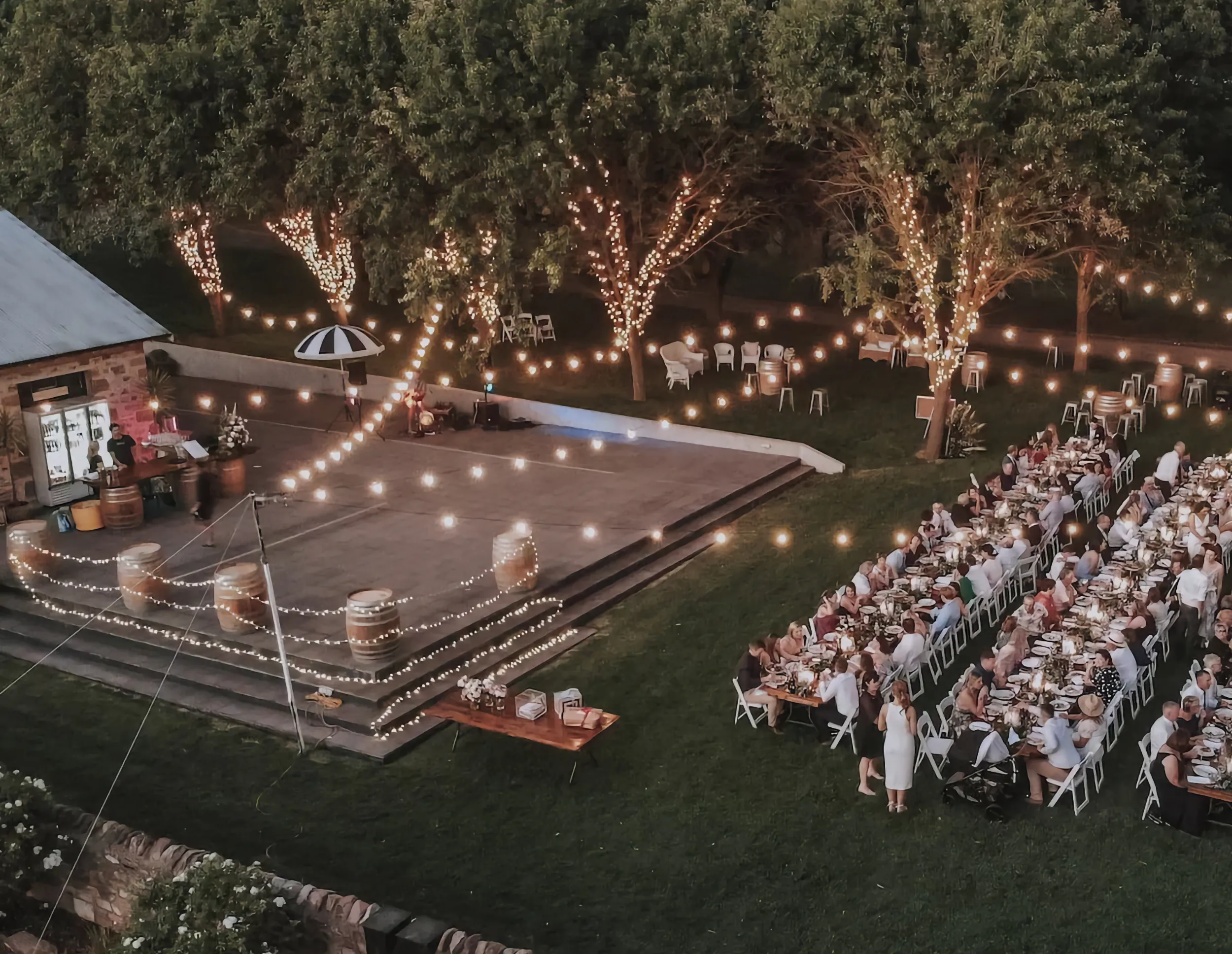 Outdoor wedding reception at Koonowla.