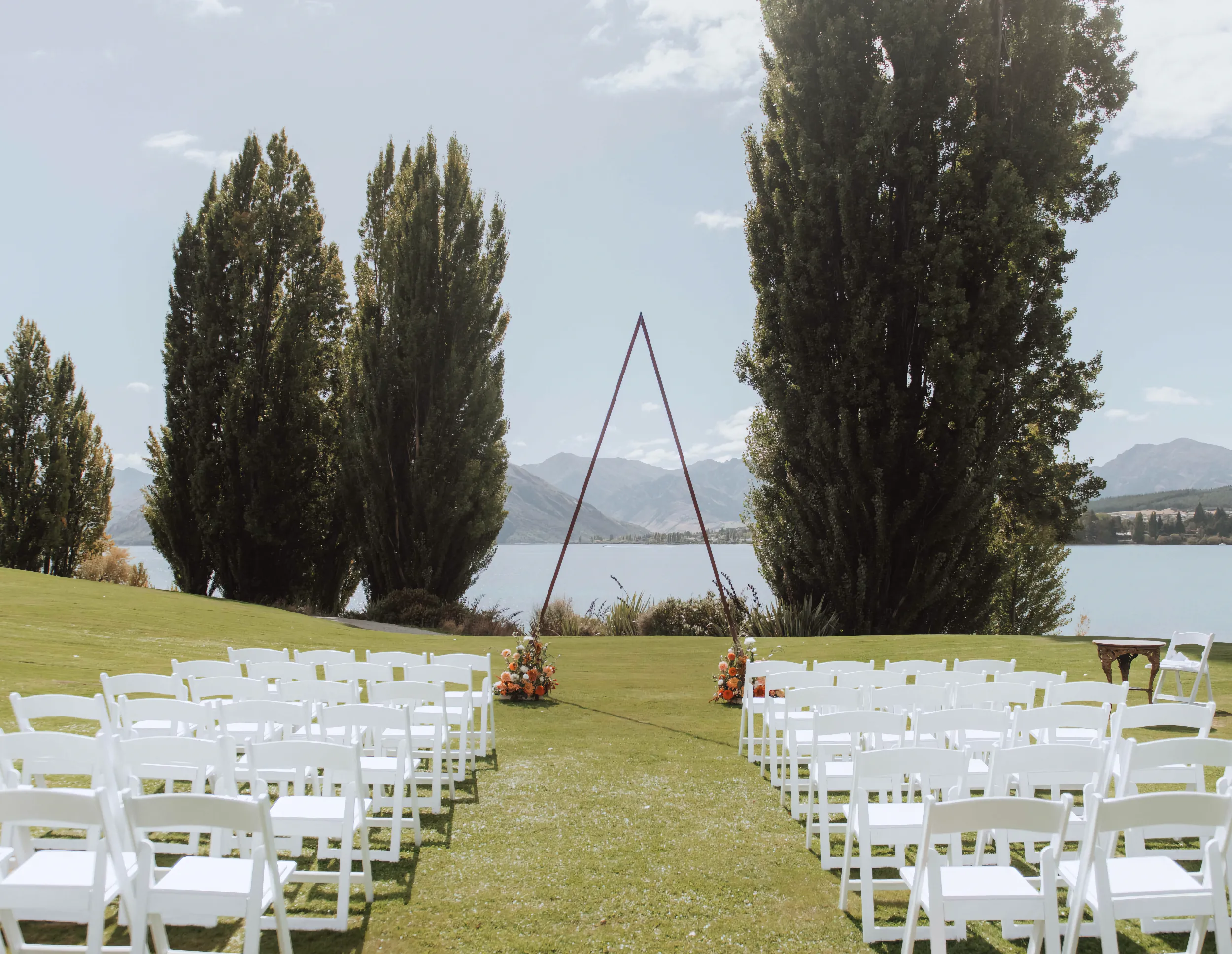 Outdoor ceremony at Edgewater