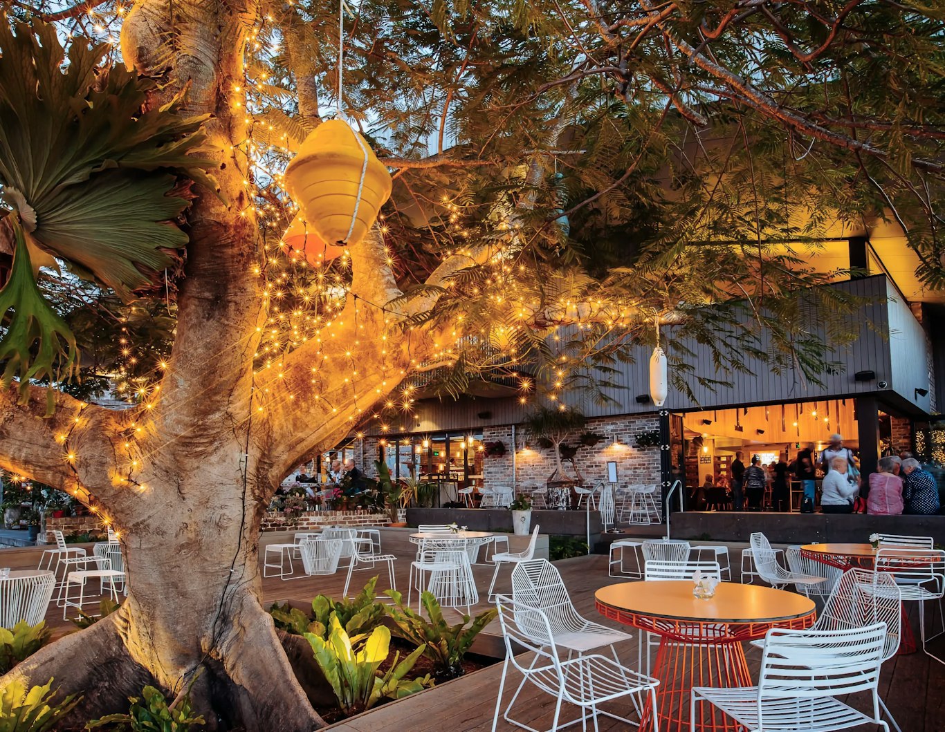 Outdoor area at the Sandstone Point Hotel