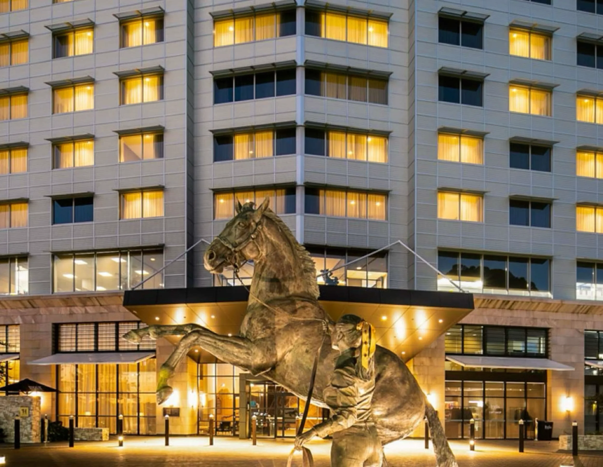 Exterior of the William Inglis Hotel