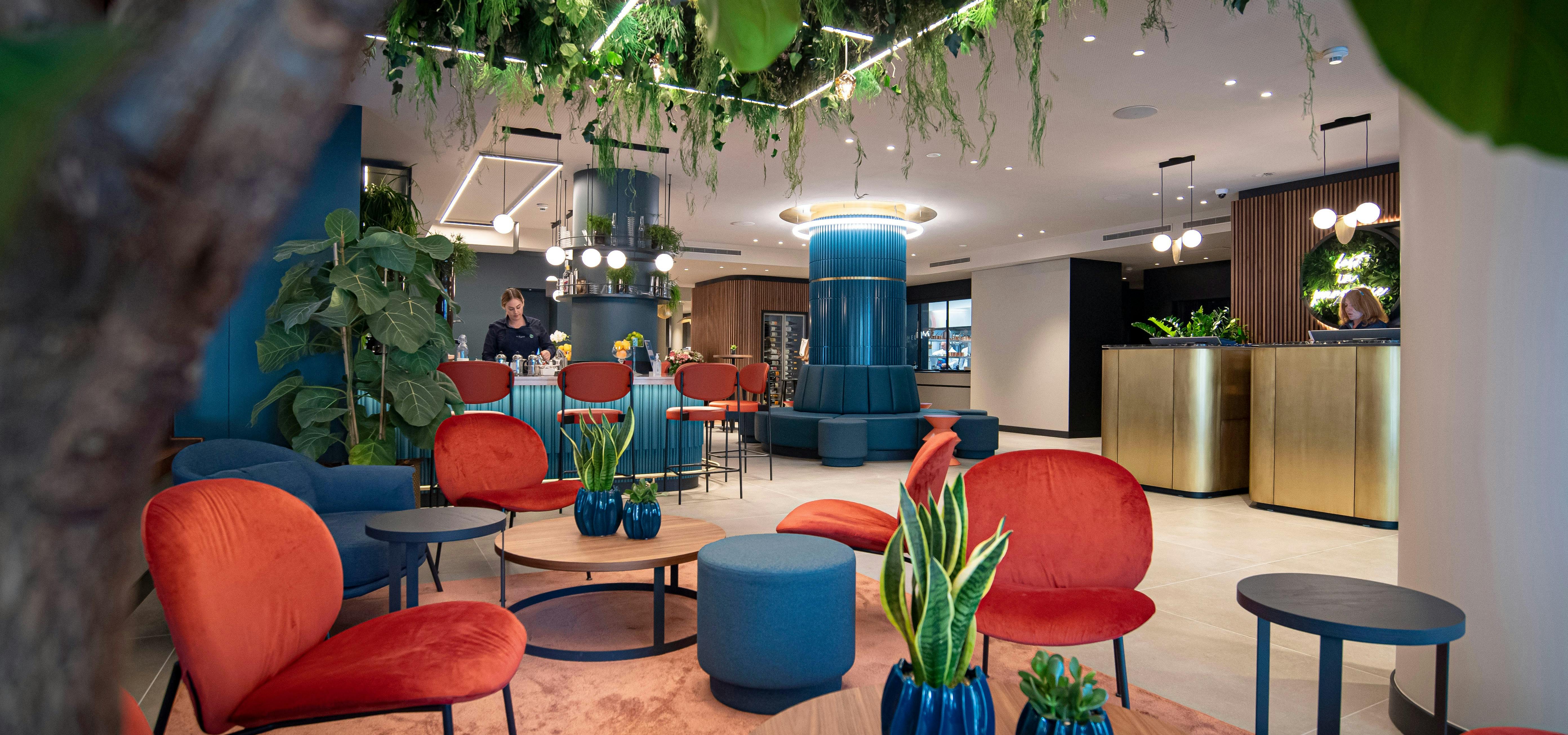 Cover Image for Lobby
