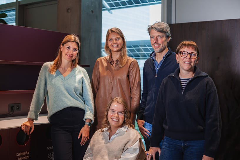 Group picture of some partners involved in Alivia: Camille Vanremoortele from KPMG, Hanne Verheust from Departement Zorg, Eline De Block from Craftzing, Bert Taelman from Departement Zorg, Laura Peeters from Craftzing