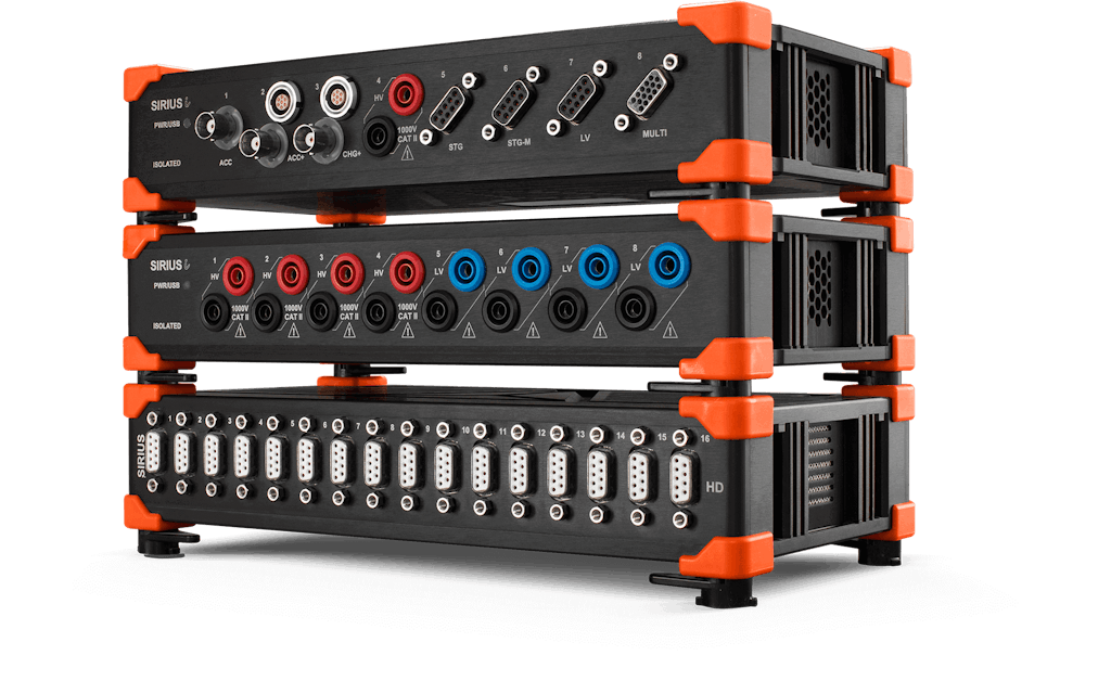 Three SIRIUS slices are connected together using built-in locking clips, creating a system with 32 analog channels and multiple digital inputs