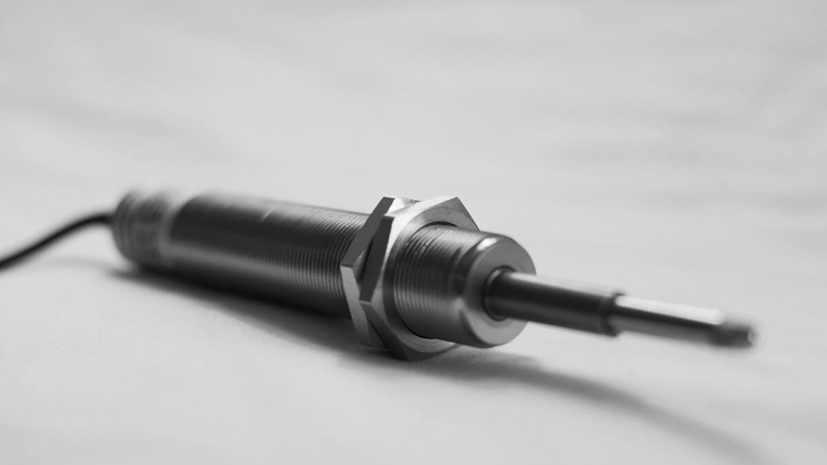 Linear displacement LVDT sensor