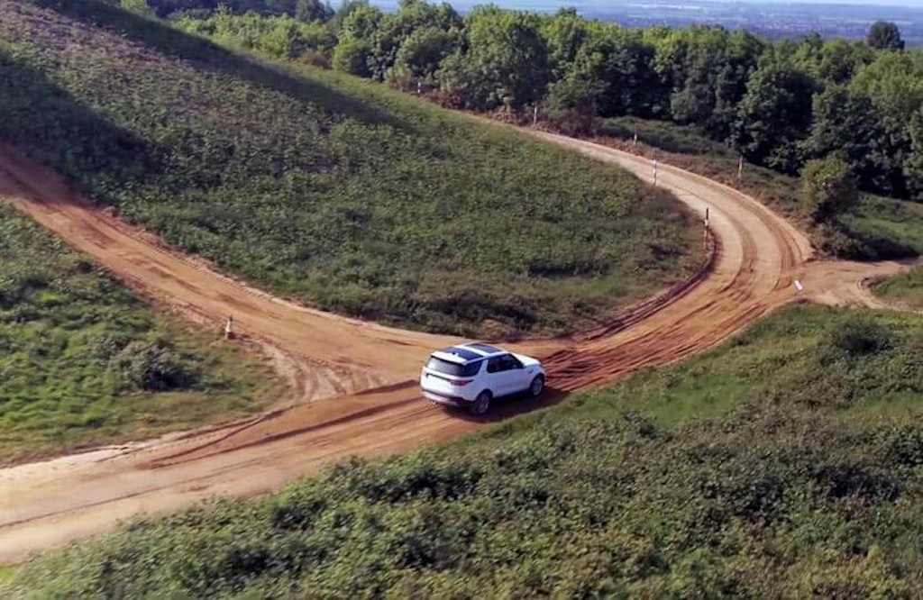 Dirt track proving ground