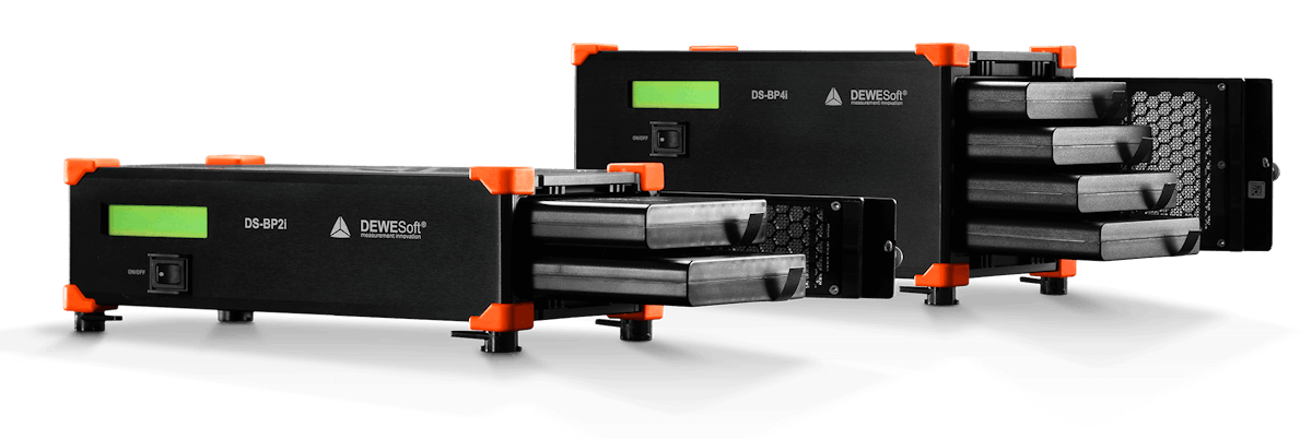 https://www.datocms-assets.com/53444/1667944090-dewesoft-battery-packs-ds-pb2-ds-bp4.png?auto=format&fit=max&w=1200