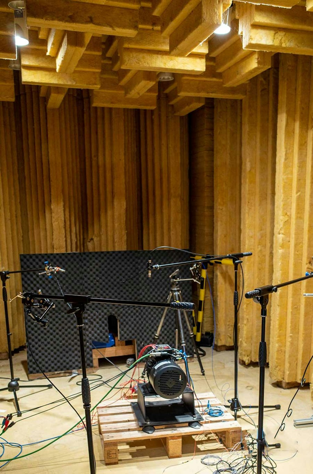 Figure 2. The 12s8p IPMSM motor in a semi-anechoic chamber