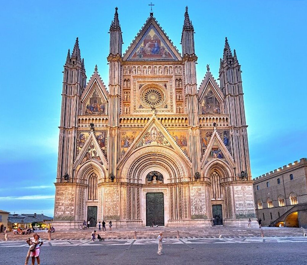 Figure 1. The Orvieto Cathedral, Basilica di Santa Maria Assunta.