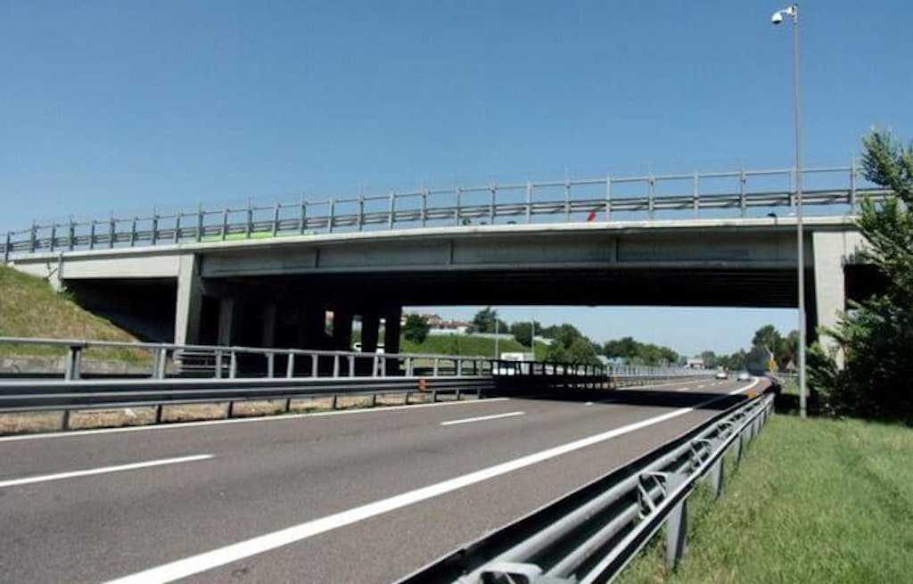 Figure 5. The overpass of Casalecchio (A1)