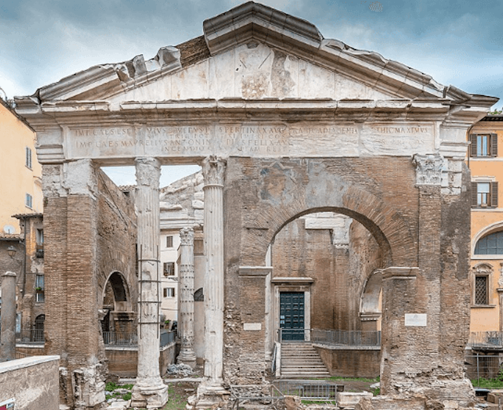Figura 15. Il Portico d'Octavia nella zona del Ghetto di Roma