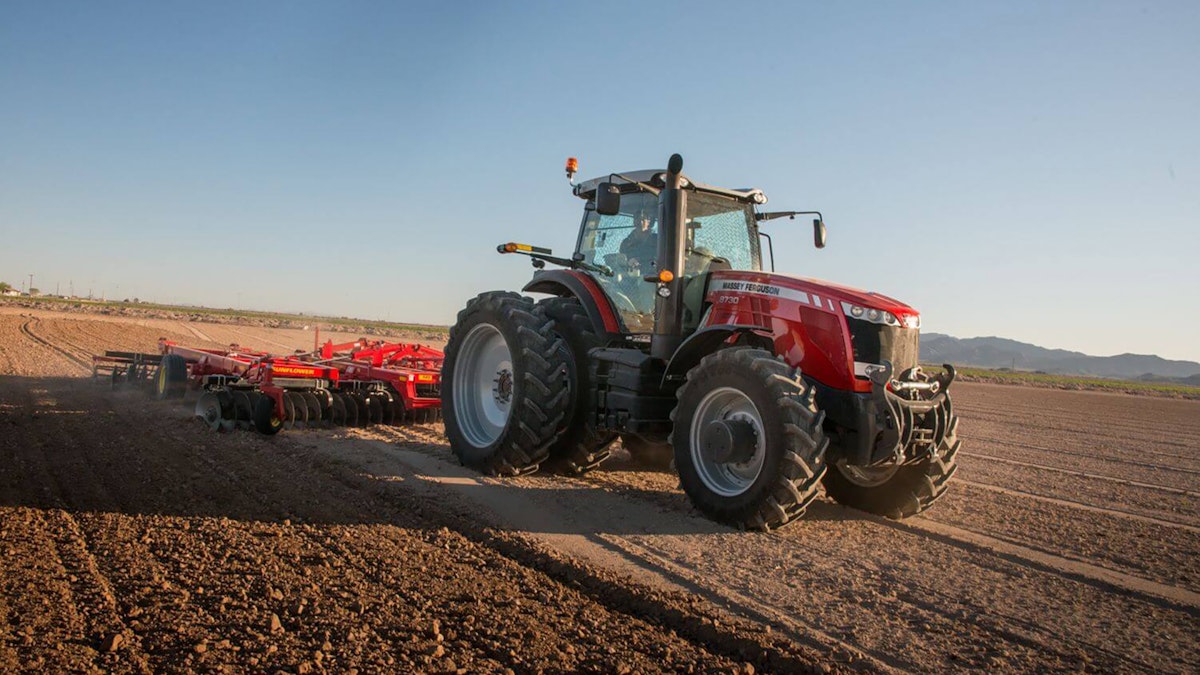 AGCO Massey Ferguson 8700 tractor