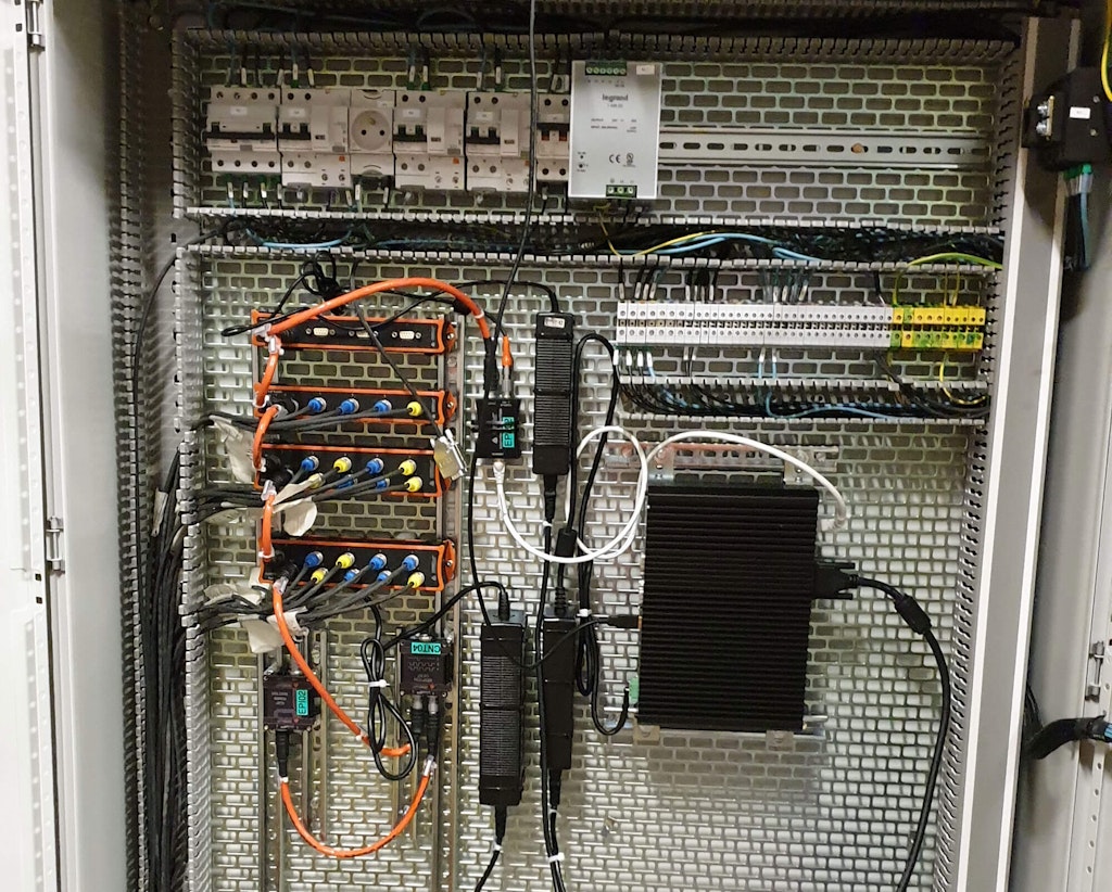 KRYPTON DAQ modules located in the machinery