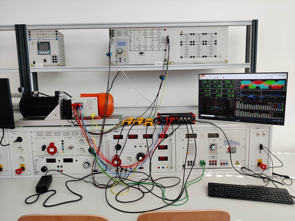 Abb. 2: Frequenzumrichter Motorenprüfstand und Leistungsmessung mit dem Power-Analyzer