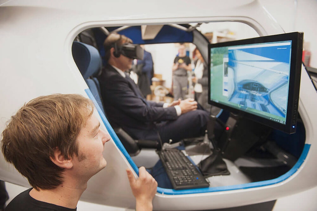 Flying on the ground – the Aereform virtual reality flight simulator