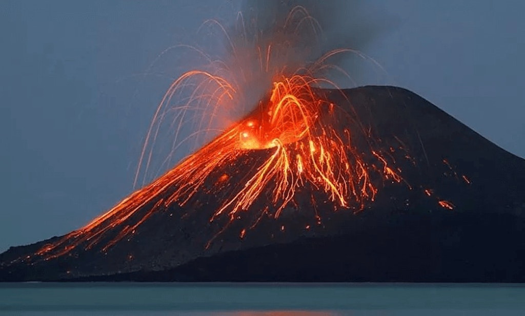 Figure 3. In October 2022, we acquired multiparametric data. They included synchronized thermal infrared, visible high-speed, and acoustic signals from splattering, Strombolian explosions, and hot avalanches entering the sea with consequent secondary explosions.