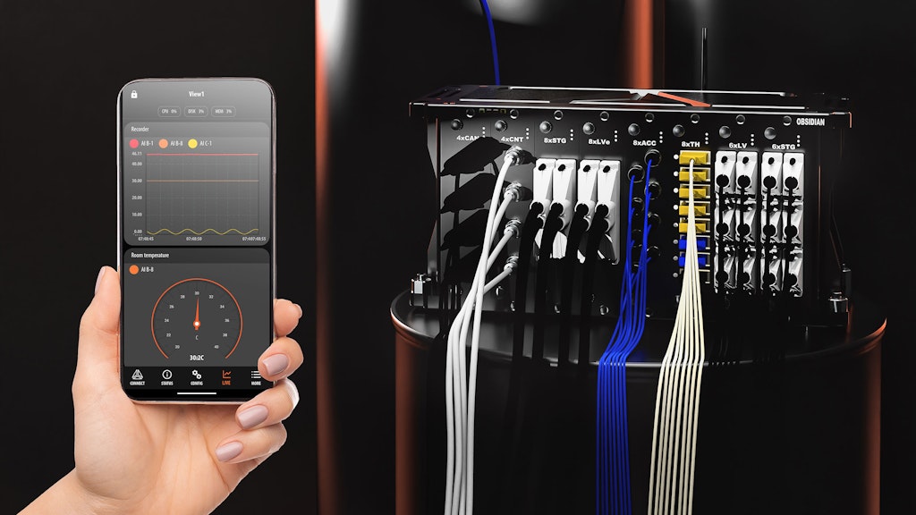 OBSIDIAN R8w data logger with DewesoftM mobile app