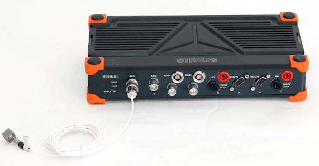 Connected acceleration sensor to the Dewesoft SIRIUS device