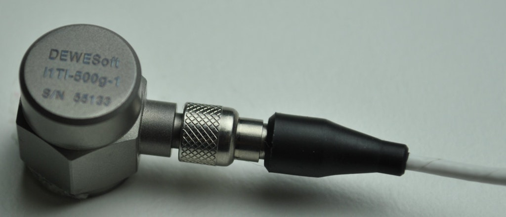 Dewesofts IEPE acceleration sensor