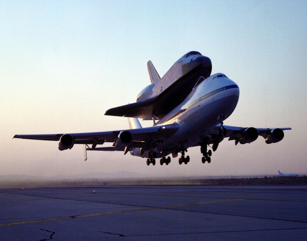 The Orbiter Endeavor gets a ride from a Boeing 747 SCA. Photo by NASA, Public domain, via Wikimedia Commons