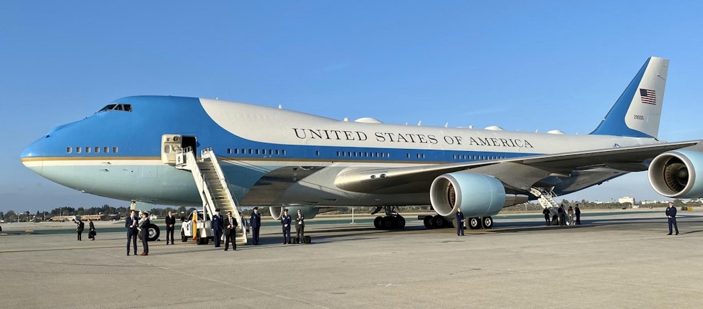 Air Force One in 2021. Image by Kevin McCarthy, Public domain, via Wikimedia Commons