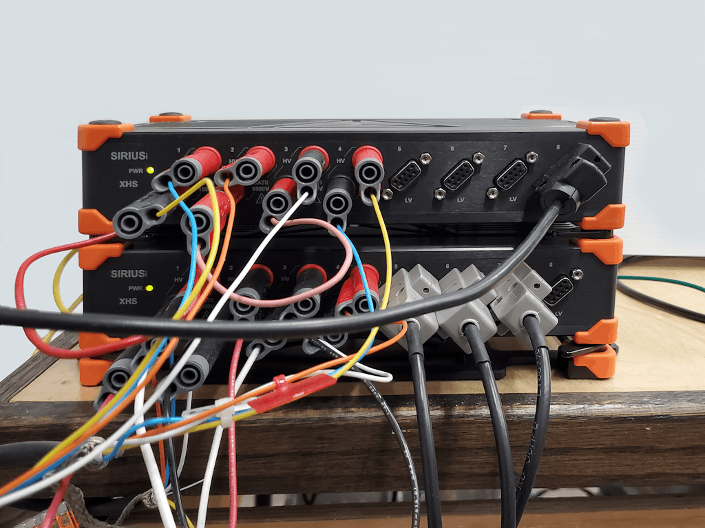 Figure 6. The measuring setup with two SIRIUS-XHS modules.