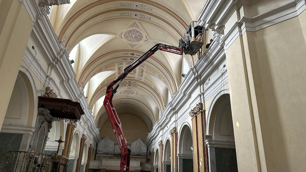 Figura 7. Fase di installazione del sensore con la piattaforma PLE.