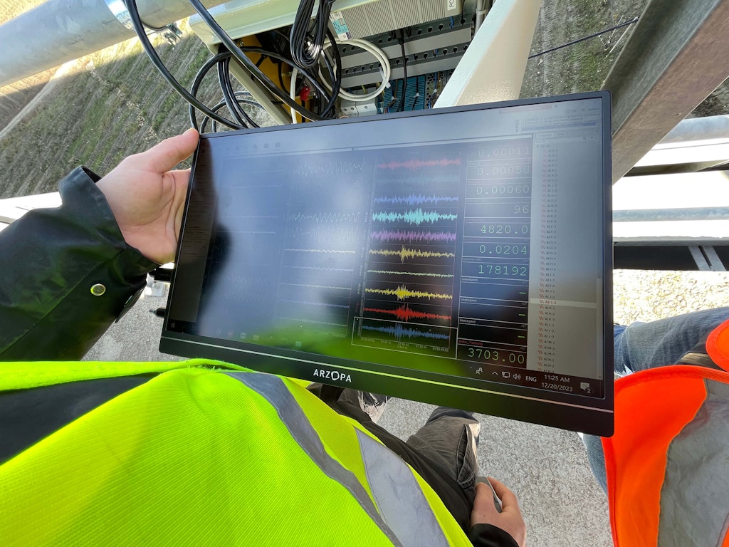 Figure 7. Checking the system during commissioning.