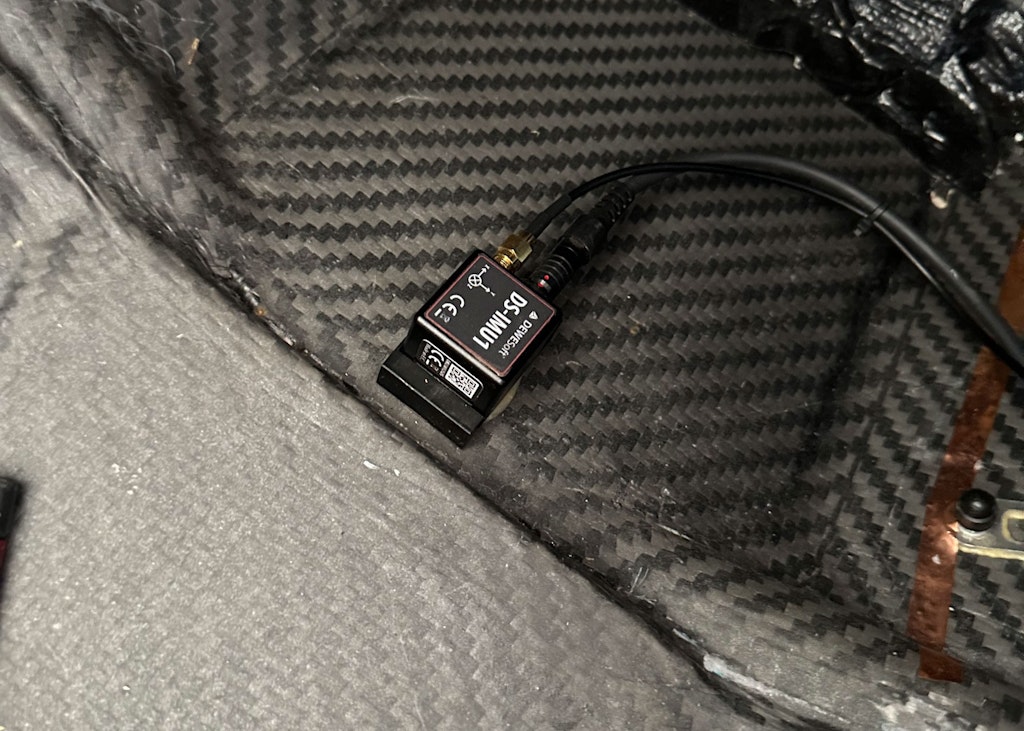 Figure 3. Installed DS-IMU1.